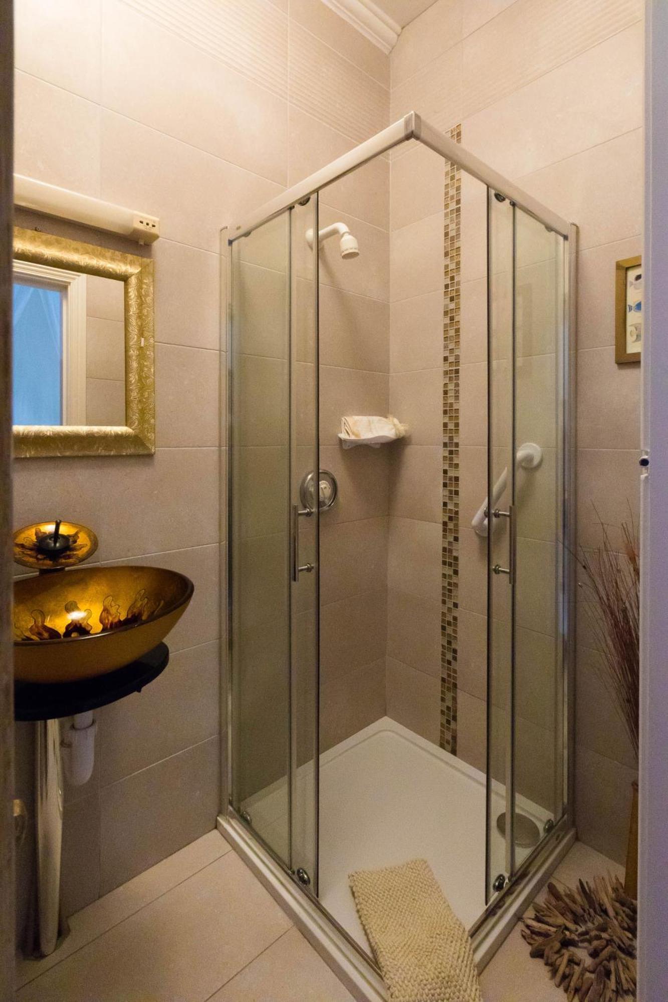 Glenart House Bed & Breakfast Трамор Екстериор снимка