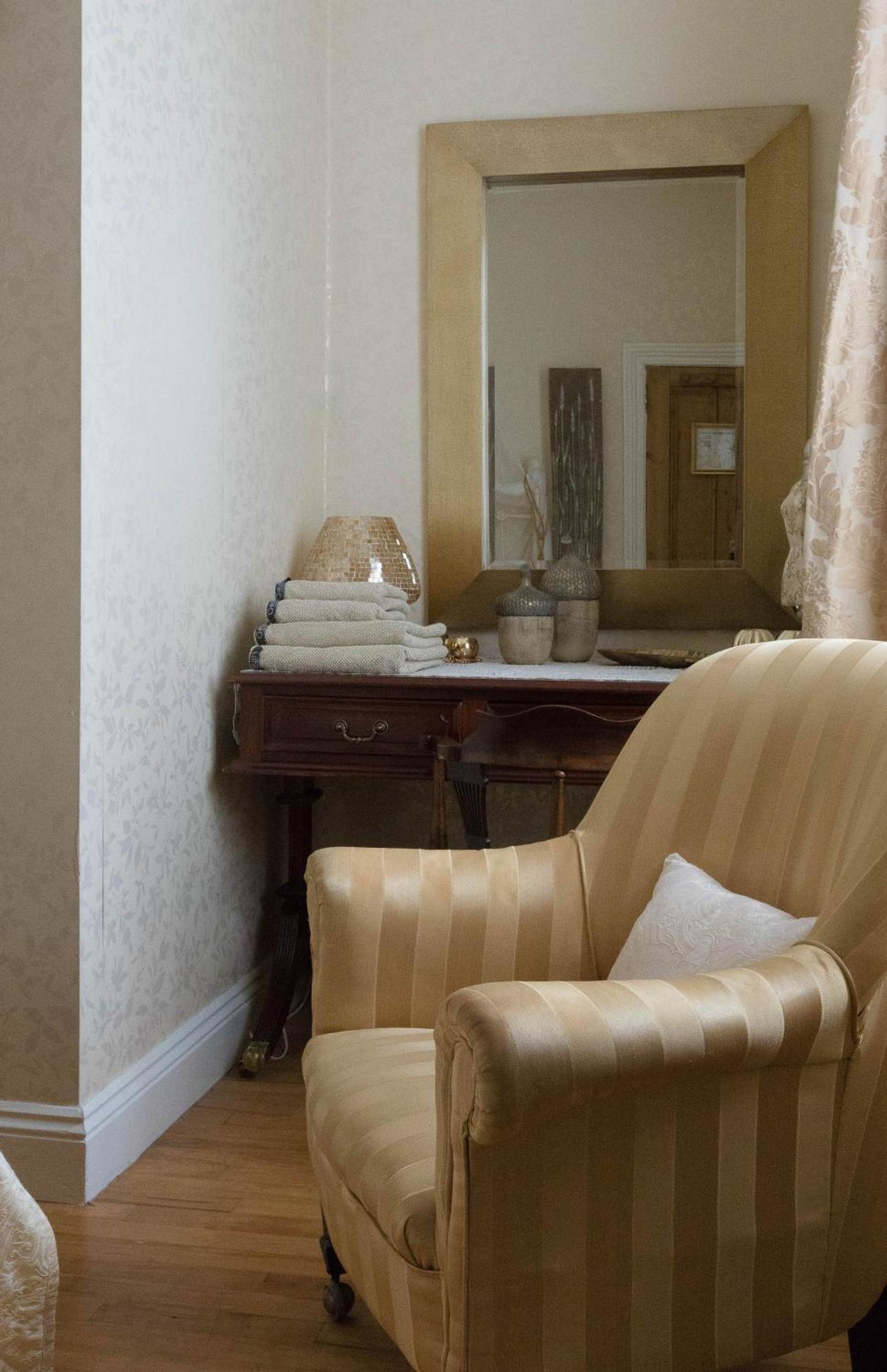 Glenart House Bed & Breakfast Трамор Екстериор снимка
